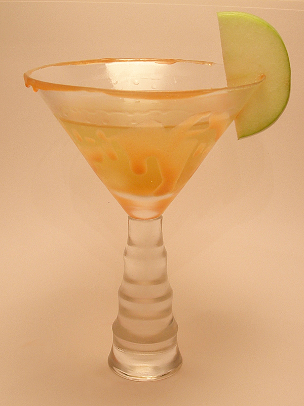 An early Halloween treat, the Caramel Apple Martini – Madtini